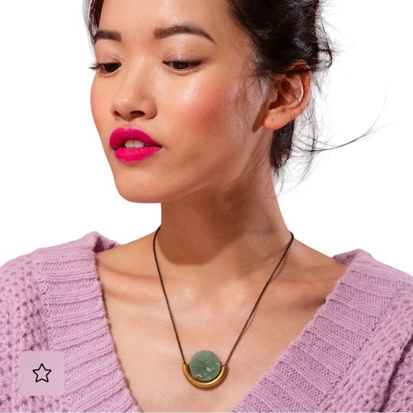 Larrisa Logan Jewelry - Larissa Logan Sun & Moon Necklace Modern Minimalist – Green Stone Pendant